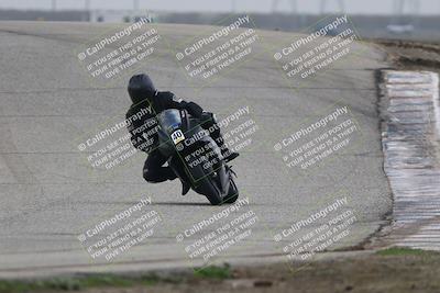 media/Nov-29-2025-TrackDaz (Sat) [[10ae2d9bce]]/B Group/Session 3 (Outside Grapevine)/